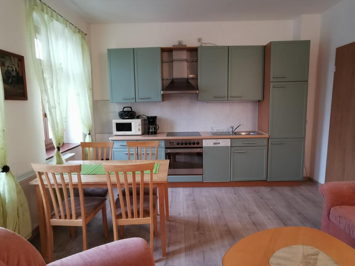 Ferienwohnung "Zur Kleinbahn" Zittau Exterior foto